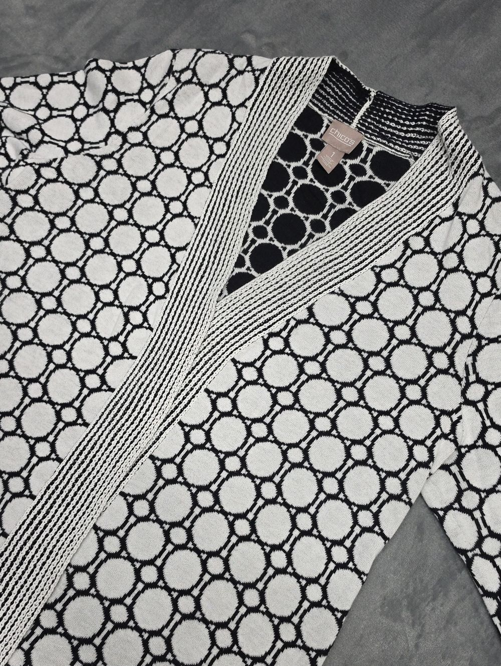 Chico's M 1 women's Black and White Geometric Cardigan